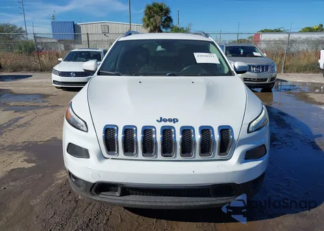 2016 Jeep Cherokee Latitude из США, поврежденный, VIN 1C4PJLCS4GW247362